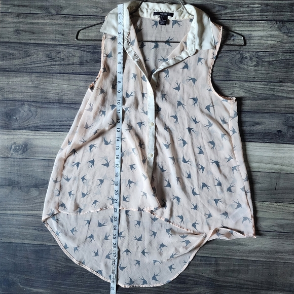 Forever 21 sheer pink top with birds - Picture 6 of 6